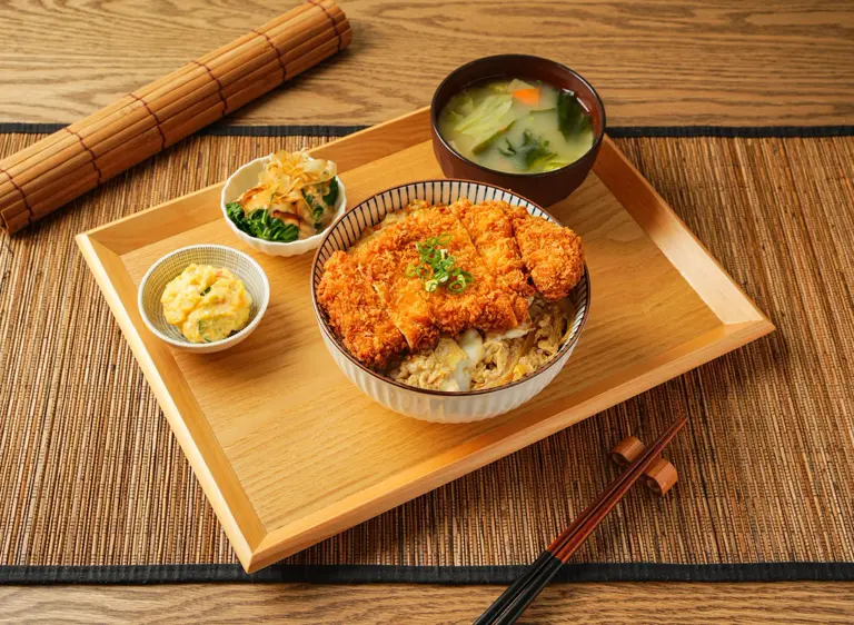 (主)【和洋食事】玉子丼豬排蓋飯定食