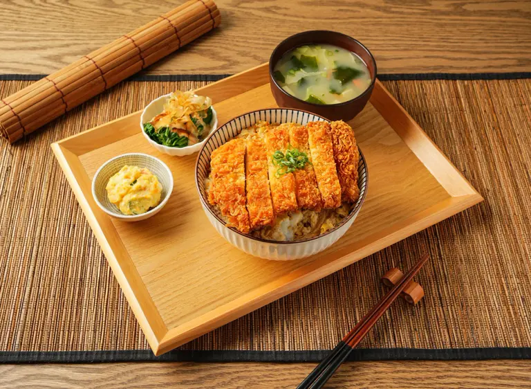 (贈)【和洋食事】玉子丼(雞排/豬排)蓋飯定食