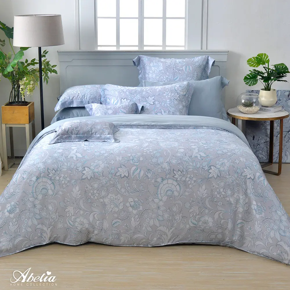 【La Belle】《克羅西亞》雙人天絲四件式防蹣抗菌吸濕排汗兩用被床包組-BAL24703LD