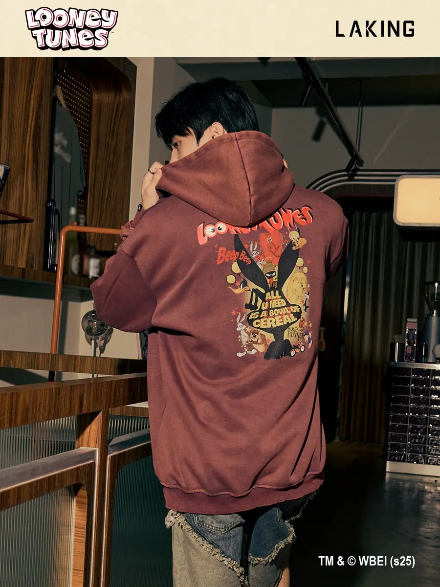 【LAKING】樂ㄧ通x水洗個性標語背圖長帽T#紫色 L-紫色,L