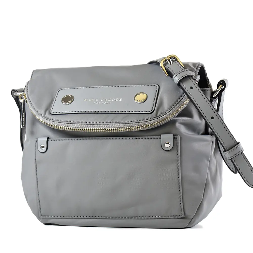 MARC JACOBS 高密度尼龍磁吸釦翻蓋馬鞍包-灰色