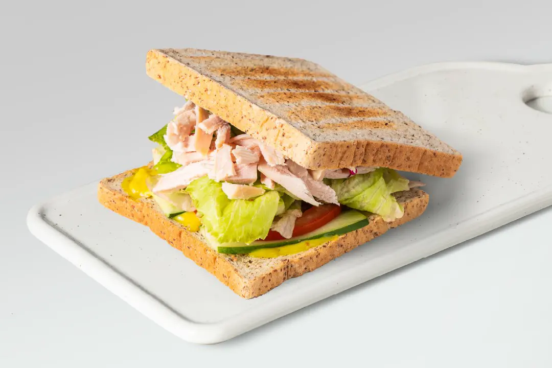 【路易莎】麥香三明治(多款口味任選) 限新左營車站自取#蔬菜$60 加一份活力蛋+$15-蔬菜$65,加一份活力蛋+$15