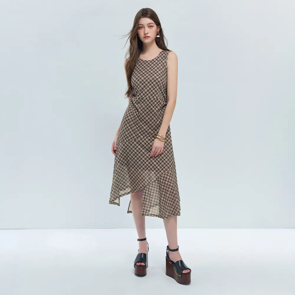 【SO NICE】摩卡慕斯U領格紋透氣彈力網布不規則造型背心洋裝35634002淺咖#38 (M)-38 (M)