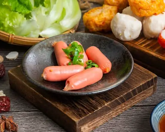 【燈籠滷味】鑫鑫腸(兩個) 限桃園A8自取