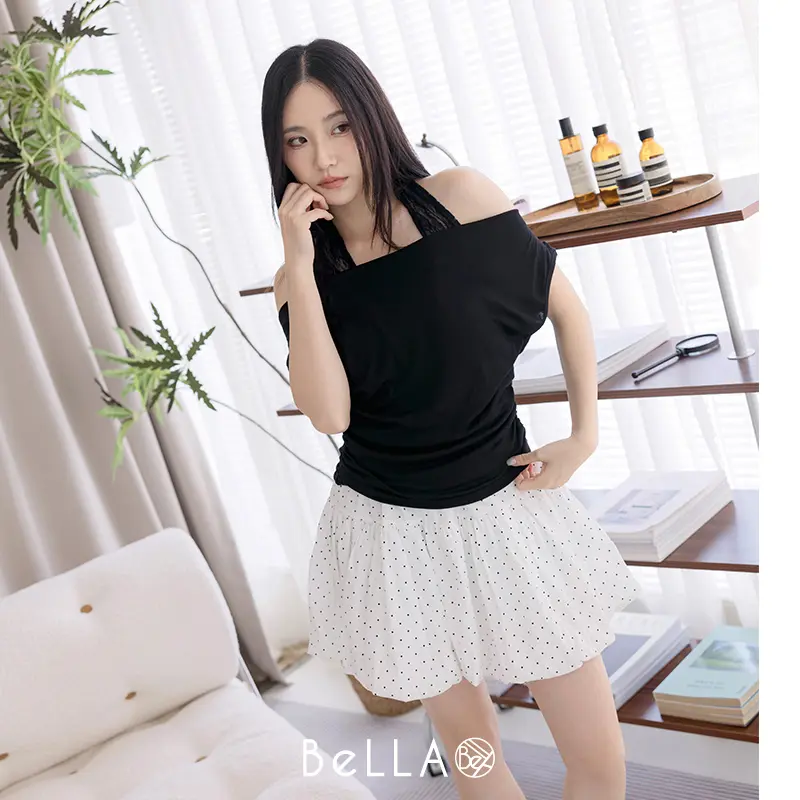 【HOME SHOP】BeLLA 垂墜繞頸蕾絲上衣 黑色