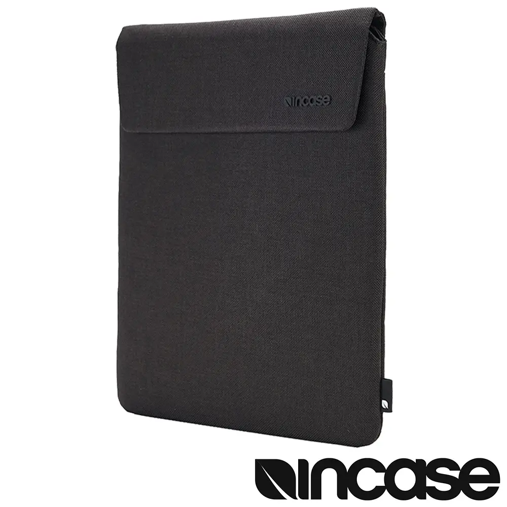 Incase Crosstown Sleeve for MacBook Neo 13吋 直式筆電保護內袋 (黑)