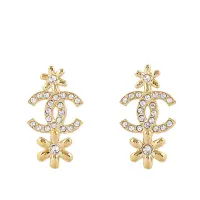 CHANEL】CC Logo 水晶鑲飾小花造型針式耳環(金色)｜Global