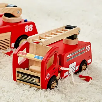 Pintoy 實木消防車(小)