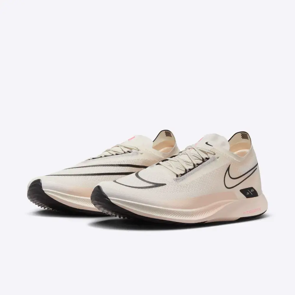 【NIKE】競速跑鞋 ZoomX Streakfly 男鞋 米白 粉橘 黑 輕量 針織 襪套 運動鞋 DJ6566-105-US 10
