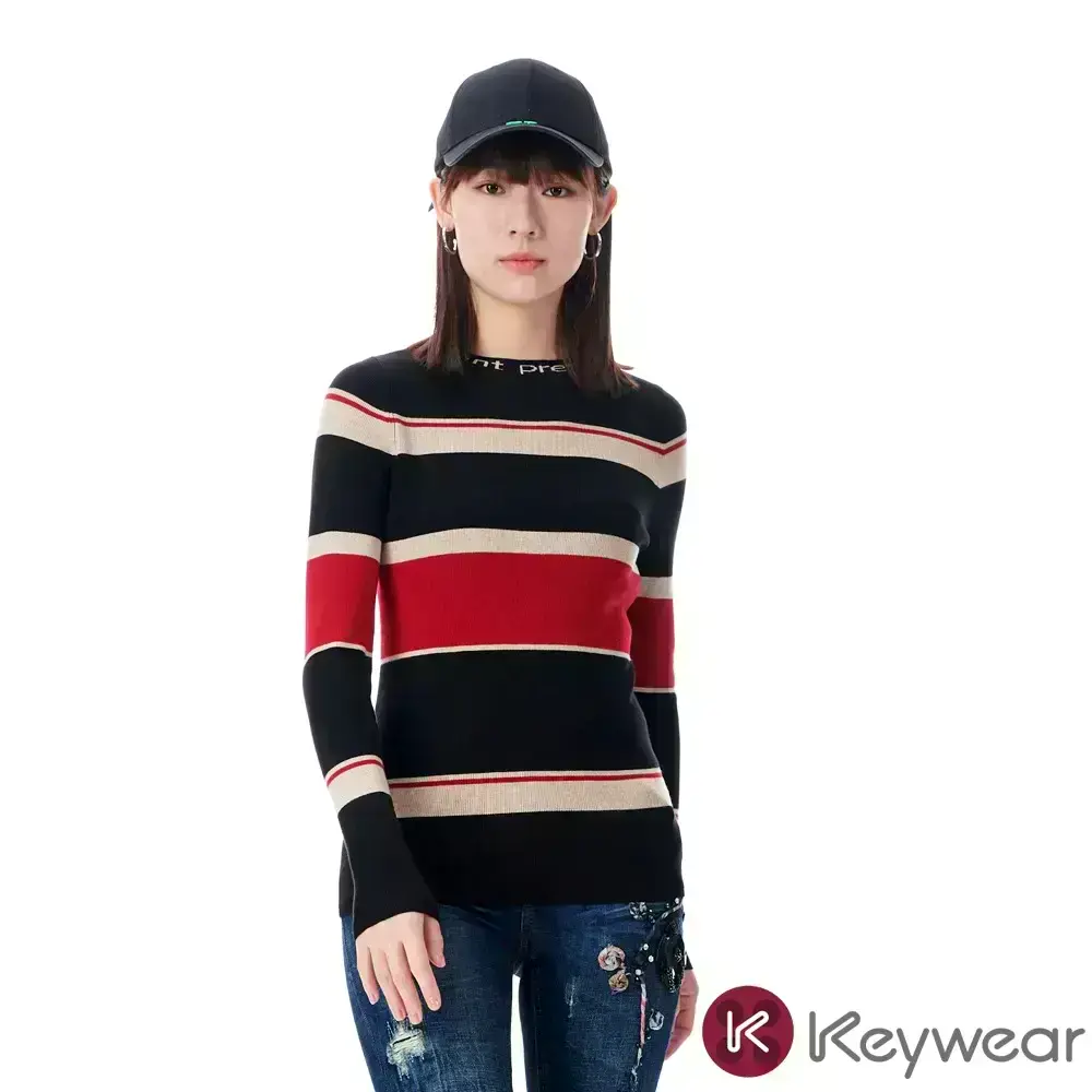 【KeyWear 奇威名品】質感配色英文標語長袖針織上衣 黑色-S